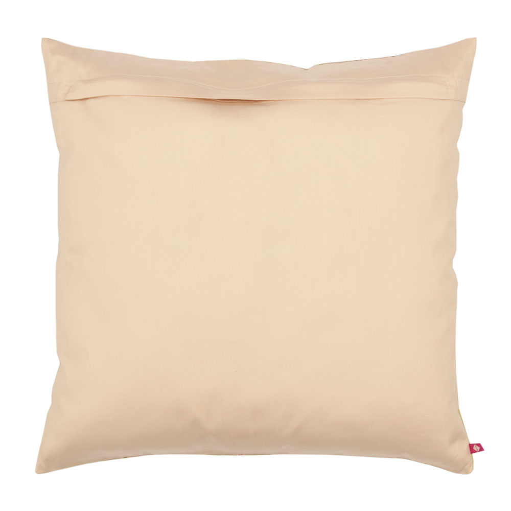 Beryl Boutonniere Poly Taf Silk Cushion Cover