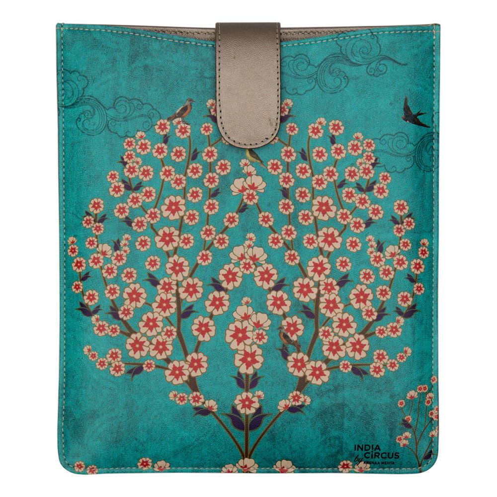 Beryl Boutonniere iPad / Tablet sleeve