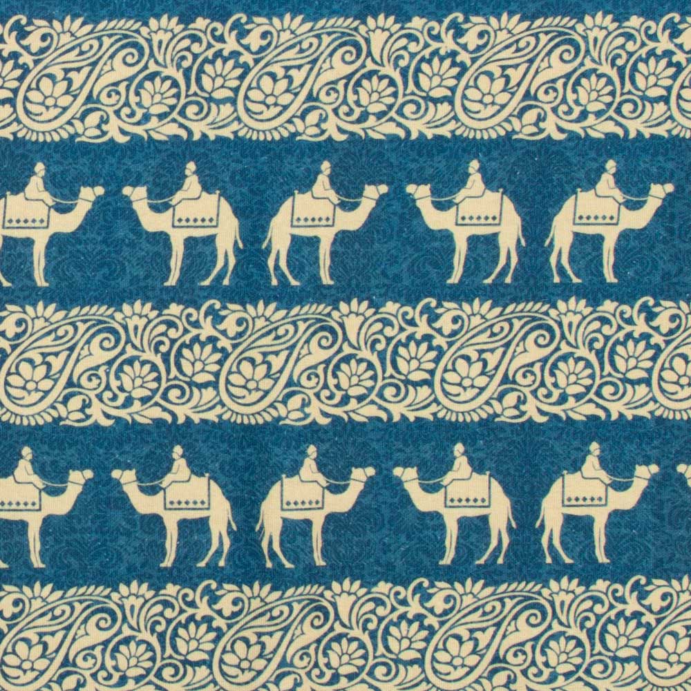 Sandy Illusions Table Runner